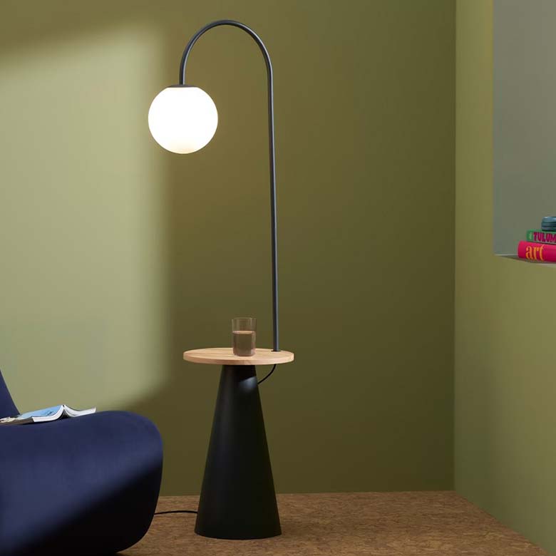 Caravaggio Read Wall Light